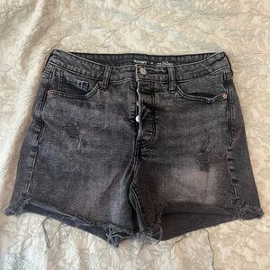 {OLD NAVY} 3 Pairs of Shorts